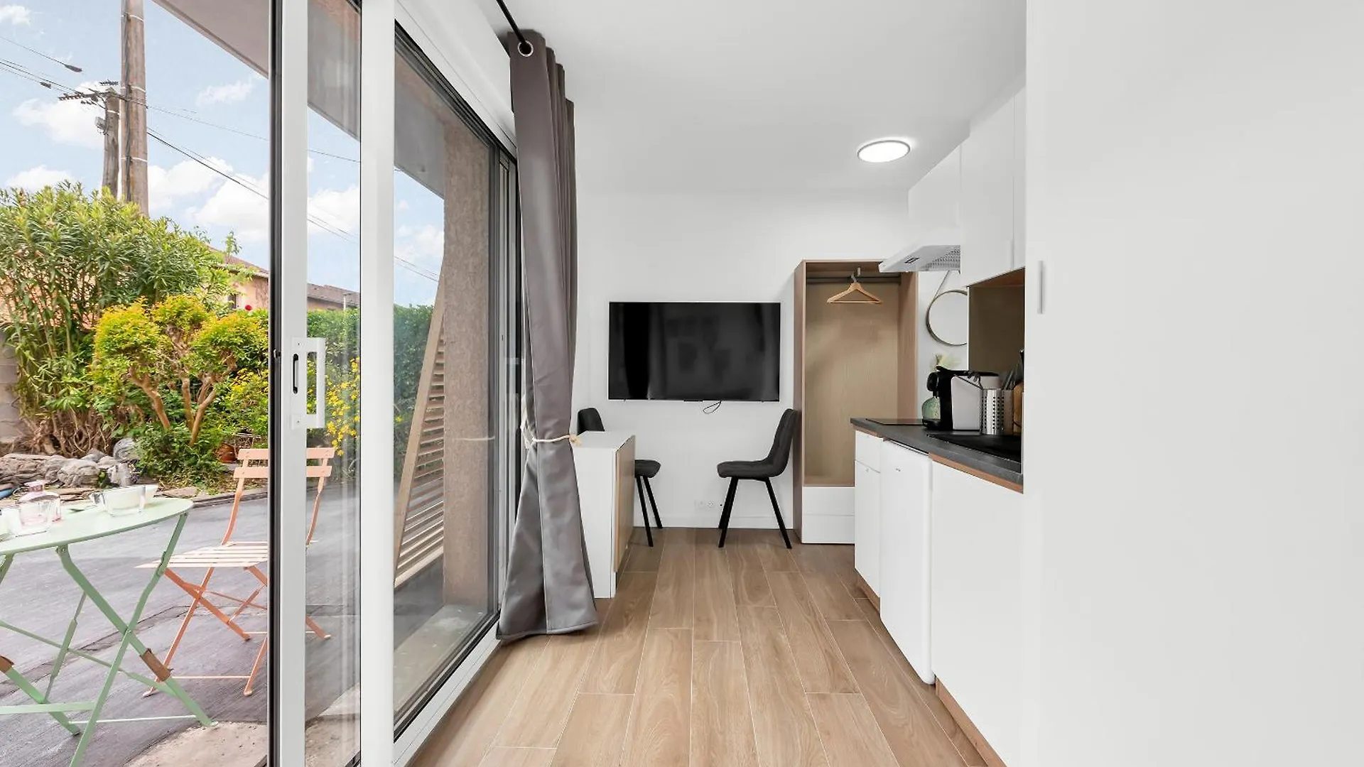 L Atmosphere Tendre Toulouse Apartamento